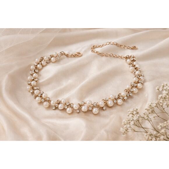 Vintage Jewelry - Vintage Pearl & Rhinestone Floral Choker | Gold Tone | Romantic Coquette